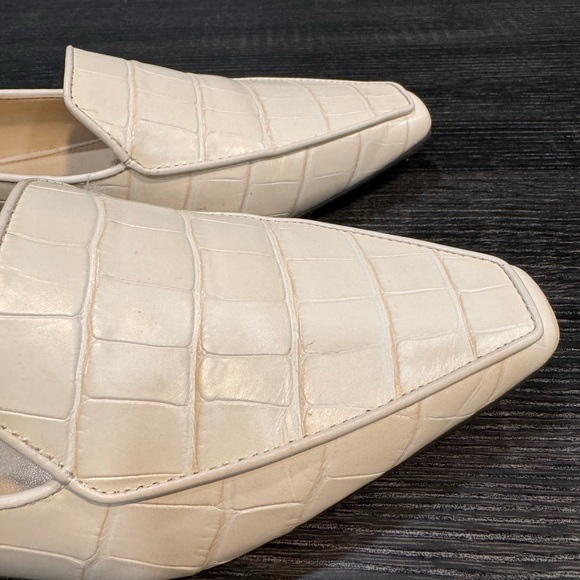 Vince Camuto Flats - Picture 5 of 15